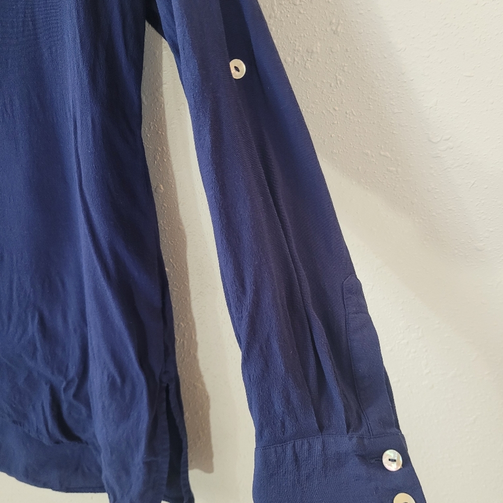 Soft Surroundings Navy Split Neck Button Tab Asym… - image 4